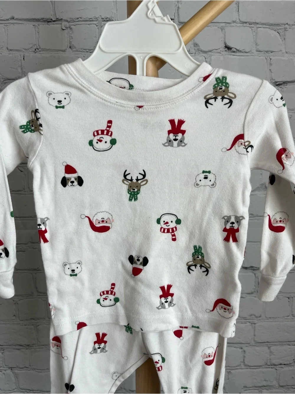 ⭐️⭐️PICK 5 / $20 Carter's White Holiday Kids Pajama Set